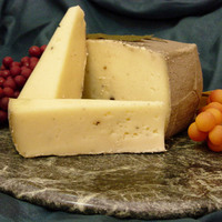 Сыр Проволоне Дольче Rossini, 1 кг